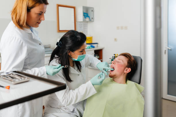 Best Weekend Emergency Dentist in Bernie, MO